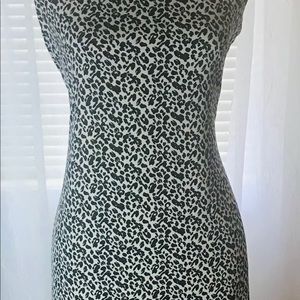 Women’s dress